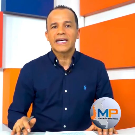 Magazine Pacífico reconoce a César Santafé, 2023